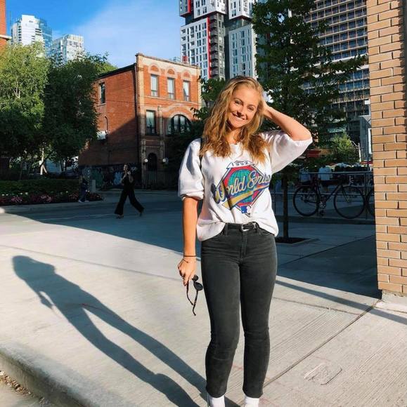 Meet your Posher, Meg - Picture 1 of 1